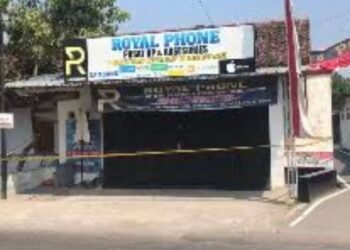 Konter Royal Phone milik Chandra Waskito (25), warga Ambarawa, Kabupaten Semarang yang diduga menjadi korban pencurian dengan kekerasan. (Hesty Imaniar/Lingkarjateng.id)