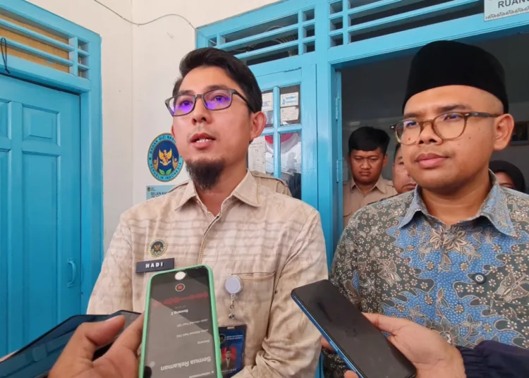 Kepala KPPG Semarang BGN, Hadiriajaya bersama Bupati Batang Faiz Kurniawan usai meninjau SPPG Bawang pada Kamis (24/9) siang. Foto : Dok.Pribadi / Lingkar