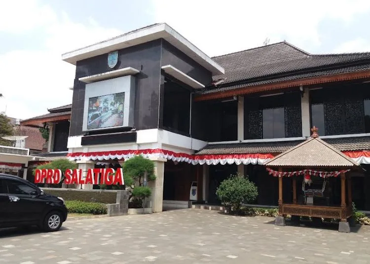 POTRET: Suasana Kantor DPRD Kota Salatiga. (Angga Rosa/Lingkarjateng.id)