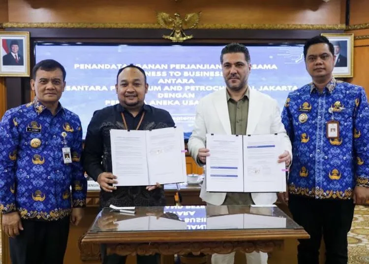 Penandatanganan kerja sama antara investor asal Dubai, Uni Emirat Arab (UEA) dan Pemkab Jepara, di Ruang Rapat Lantai 2 Kantor Gubernur Jawa Tengah pada Kamis, 17 September 2026. (dok for Lingkarjateng.id)