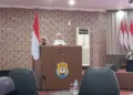 Bupati Kendal, Dyah Kartika Permanasari, saat mengikuti rapat paripurna di Gedung DPRD Kendal, Rabu, 2 September 2026. (Anik Kustiani/Lingkarjateng.id)