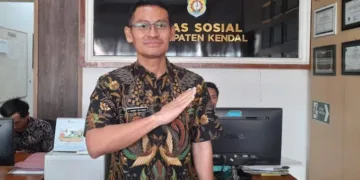 Kepala Dinas Sosial Kabupaten Kendal, Albertus Hendri Setyawan. (Anik Kustiani/Lingkarjateng.id)