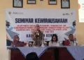 Bupati Kendal Dyah Kartika Permanasari menghadiri seminar kewirausahaan yang diselenggarakan Dinas Kepemudaan, Olahraga dan Pariwisata (Disporapar) di aula Kecamatan Sukorejo, Selasa, 8 September 2026. (Anik Kustiani/Lingkarjateng.id)
