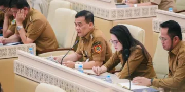 Gubernur Jawa Tengah, Ahmad Luthfi, saat mengikuti secara daring Rapat Dengar Pendapat dengan Komisi II DPR RI pada Selasa, 15 September 2026. (Humas Pemprov Jateng/Lingkarjateng.id)