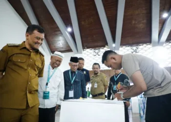 Gubernur Jawa Tengah, Ahmad Luthfi, meninjau pelaksanaan rangkaian Musabaqah Tilawatil Qur'an (MTQ) Nasional XXXI, Senin, 14 September 2026. (dok Humas Pemprov Jateng/Lingkarjateng.id)