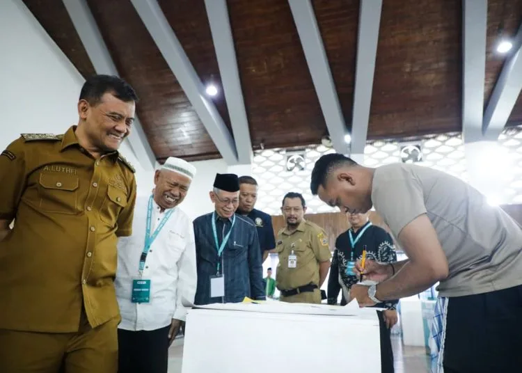 Gubernur Jawa Tengah, Ahmad Luthfi, meninjau pelaksanaan rangkaian Musabaqah Tilawatil Qur'an (MTQ) Nasional XXXI, Senin, 14 September 2026. (dok Humas Pemprov Jateng/Lingkarjateng.id)