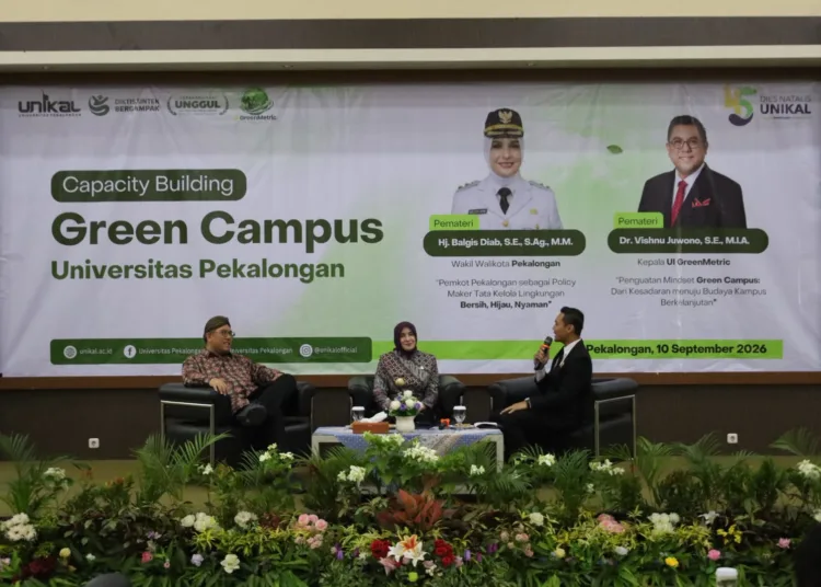 Wakil Wali Kota Pekalongan Balqis Diab dalam kegiatan Capacity Building Penguatan Mindset Green Campus di Auditorium Gedung C Lantai 3 Universitas Pekalongan (Unikal), Kamis (10/9/2026). Foto : Fahri Akbar/Lingkar