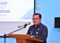 Plt. Bupati Pekalongan  Sukirman, hadir dalam pembukaan Survei Akreditasi RSUD Kraton di Aula RSUD Kraton, Kamis (10/9) lalu. Foto : Fahri Akbar/Lingkar