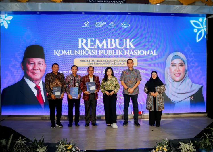 Dirjen Komunikasi Publik dan Media Fifi Aleyda Yahya saat membuka Workshop Rembuk Komunikasi Publik Nasional di Monumen Pers Nasional, Kota Solo. Foto : Dok.Komdigi for Lingkar