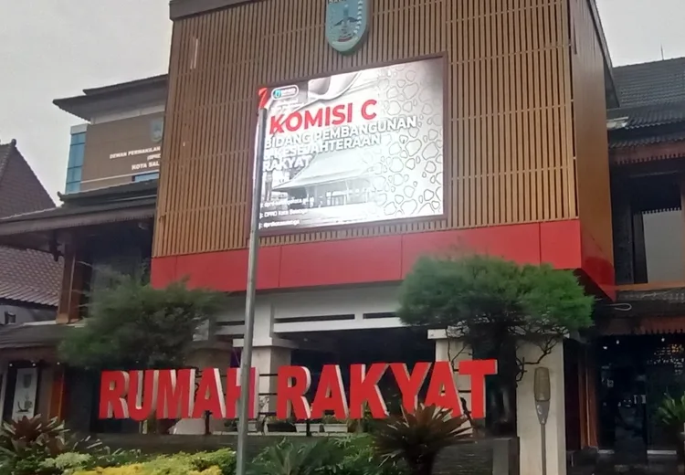 Kantor DPRD Kota Salatiga. Foto : Angga Rosa/Lingkar