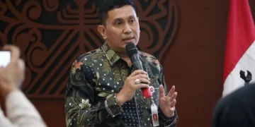 Kepala Dispermasdes Kendal, Alfebian Yulando. (Anik Kustiani/Lingkarjateng.id)