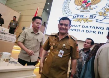 Gubernur Jawa Tengah, Ahmad Luthfi, saat mengikuti usai mengikuti Rapat Dengar Pendapat dengan Komisi II DPR RI di Gedung Parlemen, Jakarta pada Selasa, 15 September 2026. (Humas Pemprov Jateng/Lingkarjateng.id)