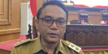 Pelaksana Tugas Bupati Pati, Risma Ardhi Chandra, usai menghadiri rpat paripurna di gedung DPRD Pati pada Senin, 14 September 2026. (Fahtur Rohman/Lingkarjateng.id)
