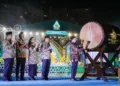 Menteri Agama Nasarudin Umar memukul bedug sebagai simbol ditutupnya rangkaian MTQ Nasional XXXI 2026 yang digelar di Jawa Tengah. (Dok. Pemprov Jateng/Lingkarjateng.id)