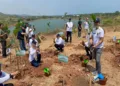 Penanaman 2.500 Pohon Aren di Industropolis Batang, Jaga Ekosistem Hijau. Foto :Dok.Pemkab Batang/Lingkar