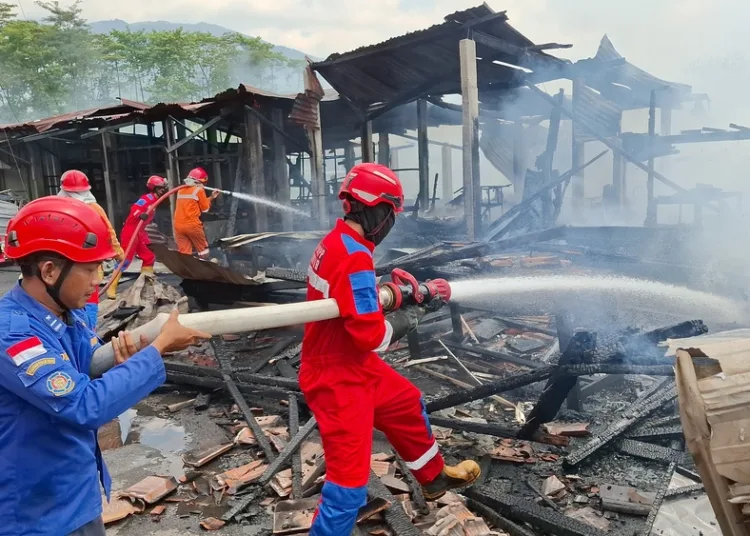 Selama bulan Januari-Oktober 2026, Damkar Kabupaten Semarang mencatat sejumlah kejadian kebakaran. Foto: Lingkar Network/Dok.Damkar Kab.Semarang)