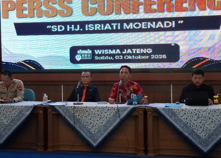 Konferensi Pers bersama sejumlah pihak dalam kejadian perkelahian viral di SD Hj Isriati Moenadi digelar di Wisma Jateng, Kabupaten Semarang. Foto : Lingkar Network/ Hesty Imaniar