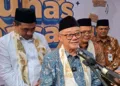 Menteri Pendidikan Dasar dan Menengah (Mendikdasmen) Abdul Mu'ti usai kegiatan Pembukaan Festival Tunas Bahasa Ibu di Balai Bahasa Jawa Tengah Kabupaten Semarang pada Jumat (9/10) sore. Foto: Lingkar Network/Hesty
