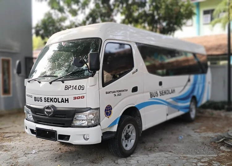 Kendaraan yang akan dimanfaatkan untuk operasional bus sekolah gratis di Kabupaten Blora. (Eko Wicaksono/Lingkarjateng.id)