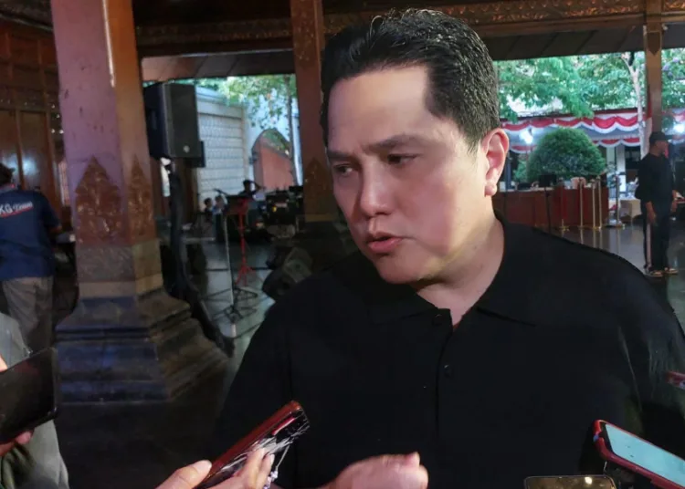 Ketua Umum PSSI Erick Thohir saat ditemui awak media di Balai Kota Solo, Senin (12/10/2026). Foto : IST/Lingkar