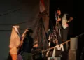 Penampilan Teater Kusuma Jagad Mts NU Banat Kudus dalam babak penyisihan Festival Teater Pelajar (FTP) XVI tahun 2026, belum lama ini. (Nisa Hafidzotus S./Lingkarjateng.id)