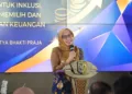 Bupati Demak Eisti’anah saat memberikan arahan dalam kegiatan Sosialisasi Edukasi Literasi Keuangan di Pendopo Demak, Kamis. (1/10/2026). Foto : Lingkar Network/Burhan