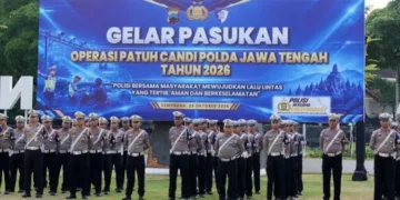 Suasana apel gelar pasukan Operasi Patuh Candi di Lapangan Apel Mapolda Jateng, Senin, 26 Oktober 2026. (Rizky Syahrul/Lingkarjateng.id)