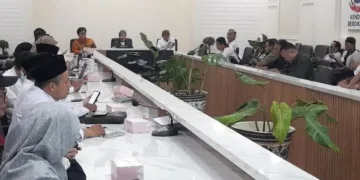 Bupati Kendal, Dyah Kartika Permanasari, membuka kegiatan Statistical Coaching Clinic (SCC) di Ruang Ngesti Widhi Setda Kendal, Kamis 22 Oktober 2026. (Anik Kustiani/Lingkarjateng.id)