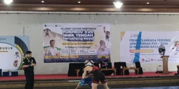 Pertandingan gulat Pekan Olahraga Provinsi Jawa Tengah yang digelar di Kabupaten Demak, Kamis, 29 Oktober 2026. (Ahmad Abror/Lingkarjateng.id)