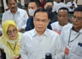 Bupati Pati nonaktif Sudewo saat diwawancarai awak media usai mengikuti sidang vonis di PN Tipikor Semarang, Rabu, 21 Oktober 2026. (Rizky Syahrul Al-Fath/Lingkarjateng.id)