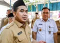 Wakil Gubernur Jawa Tengah, Taj Yasin, usai mengecek data DTSEN di kantor Desa Kendalrejo, Kecamatan Petarukan, Kabupaten Pemalang, Selasa, 20 Oktober 2026. (Humas Pemprov Jateng)