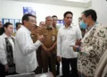 Wakil Menteri Kesehatan (Wamenkes) RI, Benjamin Paulus Octavianus, saat melakukan kunjungan kerja di Kabupaten Jepara, Selasa, 13 Oktober 2026. (Tomi Budianto/Lingkarjateng.id)