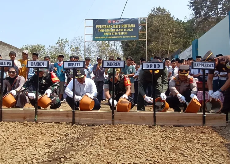 TMMD Ke-130 di Lapangan Desa Sembung, Kecamatan Banyuputih, Kabupaten Batang, Selasa (13/10/2026). Foto: Dok.Pemkab Batang/Lingkar
