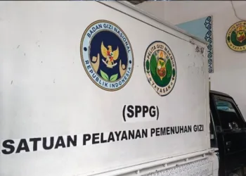 Mobil operasional SPPG Tutup di bawah Yayasan Pelita Gizi Makmur. (Eko Wicaksono/Lingkarjateng.id)