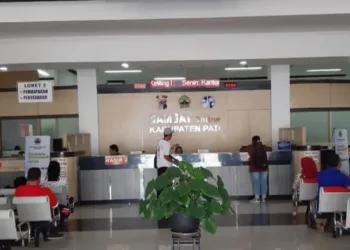 Kantor Unit Pengelolaan Pendapatan Daerah (UPPD) Samsat Pati. (Arif Febriyanto/Lingkarjateng.id)