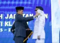 Gubernur Jawa Tengah, Anmad Luthfi, saat mengambil sumpah jabatan dan melantik Mahanni sebagai Wakil Bupati Klaten sisa masa jabatan 2025–2030 di Grhadhika Bhakti Praja, Semarang, Senin, 12 Oktober 2026. (Humas Pemprov Jateng/Lingkarjateng.id)